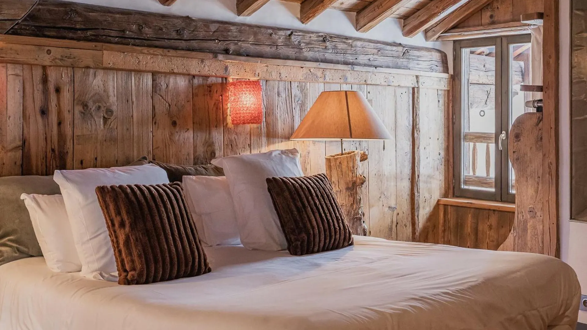 Chalet De Luxe A Val-D'Isere Pour 8 Pers Avec Confort Inclus - Fr-1-844-7 法国